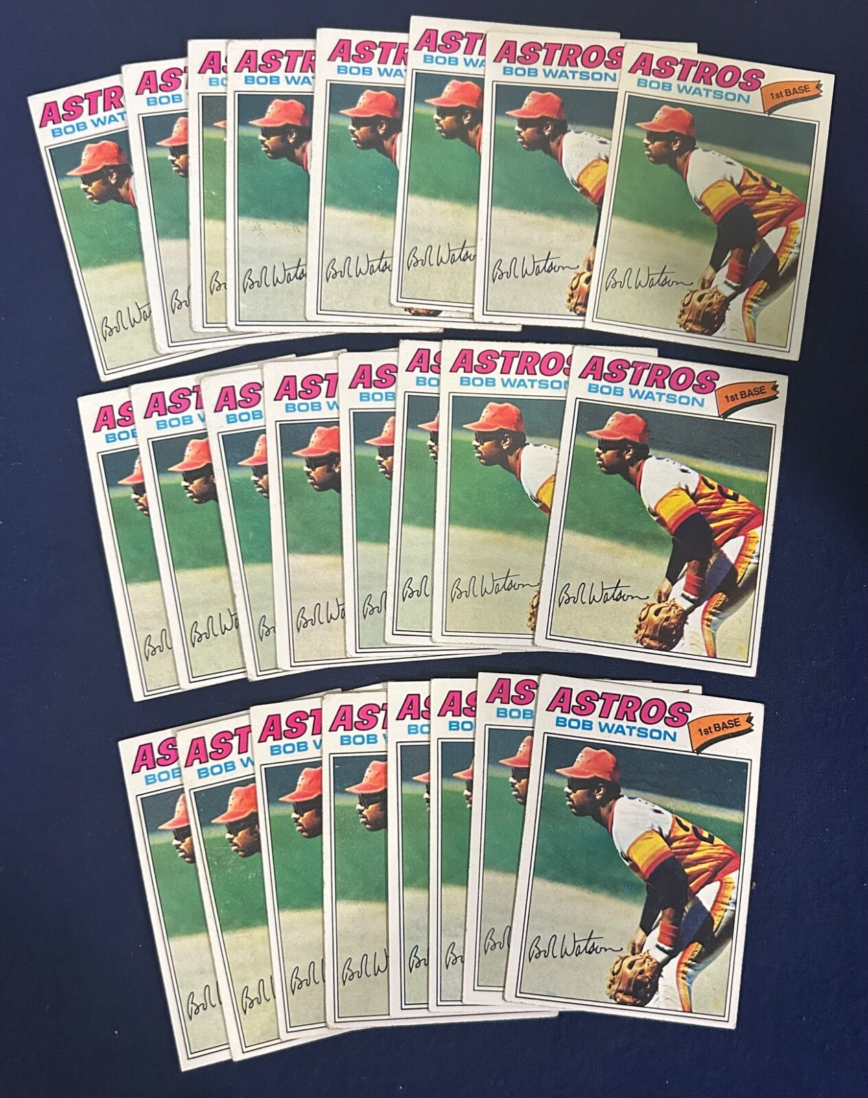 LOT OF 24 1977 TOPPS BASEBALL #540 BOB WATSON
