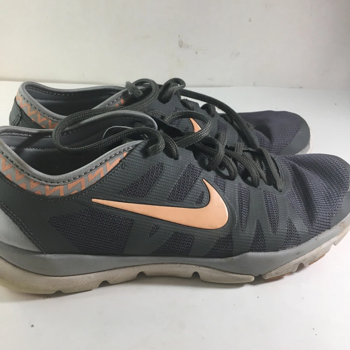 Nike Flex Supreme TR 3 Womens US Size 11 Training Shoes Sneakers Grey 683138 013