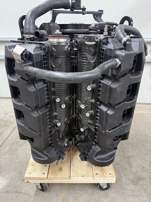 2022 Mercury V8 250-300 4.6L Outboard Powerhead Assembly