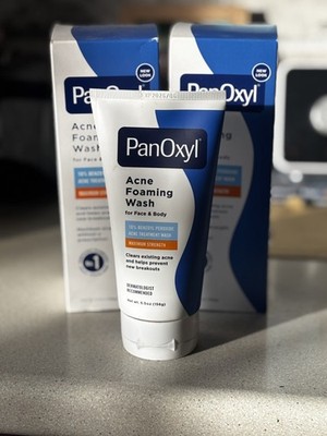 3 x PanOxyl Acne Foaming Wash Face & Body 10% Wirkstoff 156g
