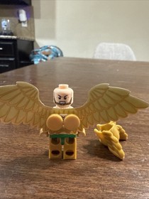 LEGO DC Super Heroes Hawkman Minifigure from Set 76028 Darkseid Invasion DC