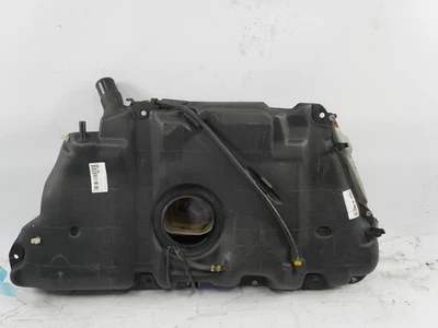 Reservoir carburant occasion RENAULT CLIO I Phase 3 - 1.2 - - Photo 1/3