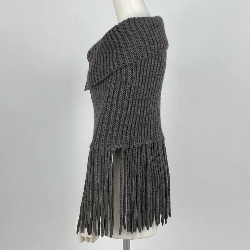 GUCCI Knit Poncho Snood Knit Fringe Zip Up Poncho alpaca hair Gray Women - Image 2 of 4