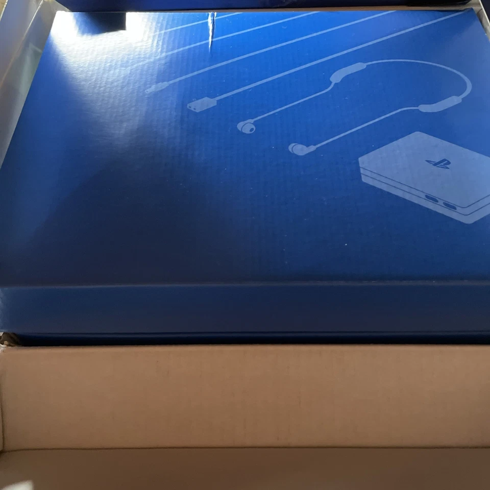 PlayStation VR Doom 捆绑出售物品 适用于 PlayStation 4 PS4 非常好 — 第 3/4 张图片