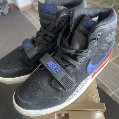 Size 11.5 - Jordan Legacy 312 Knicks 2018 READ Description . Clean ! - image 1 of 4