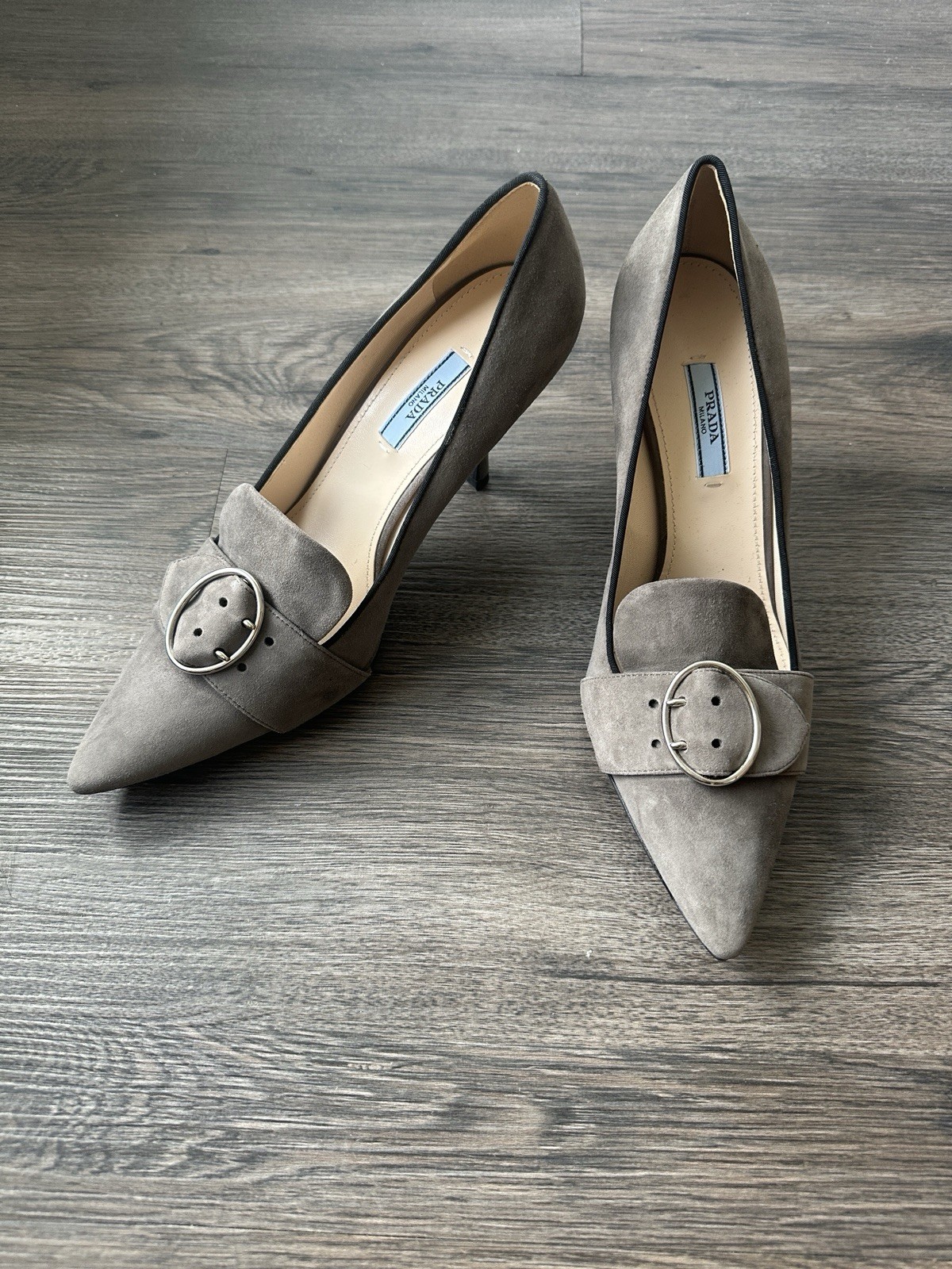 PRADA Women's Grey Suede Pointed Toe High Heels NEW, Size 39.5 thumbnail 2