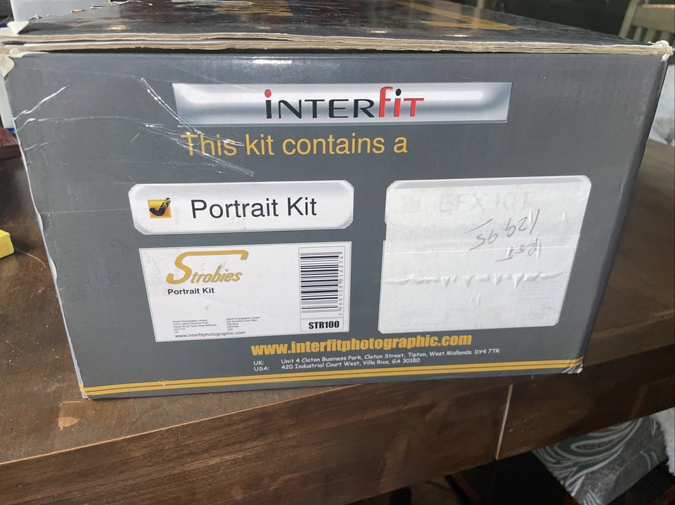 Interfit Strobies Portrait Kit  for on or off camera flash units - Image 4 of 4