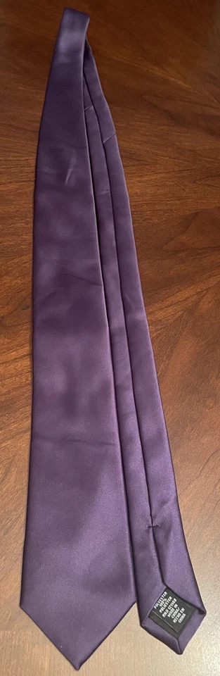 J. Ferrar Purple 100% Polyester Men’s Neck Tie Made In China - Image 3 of 4