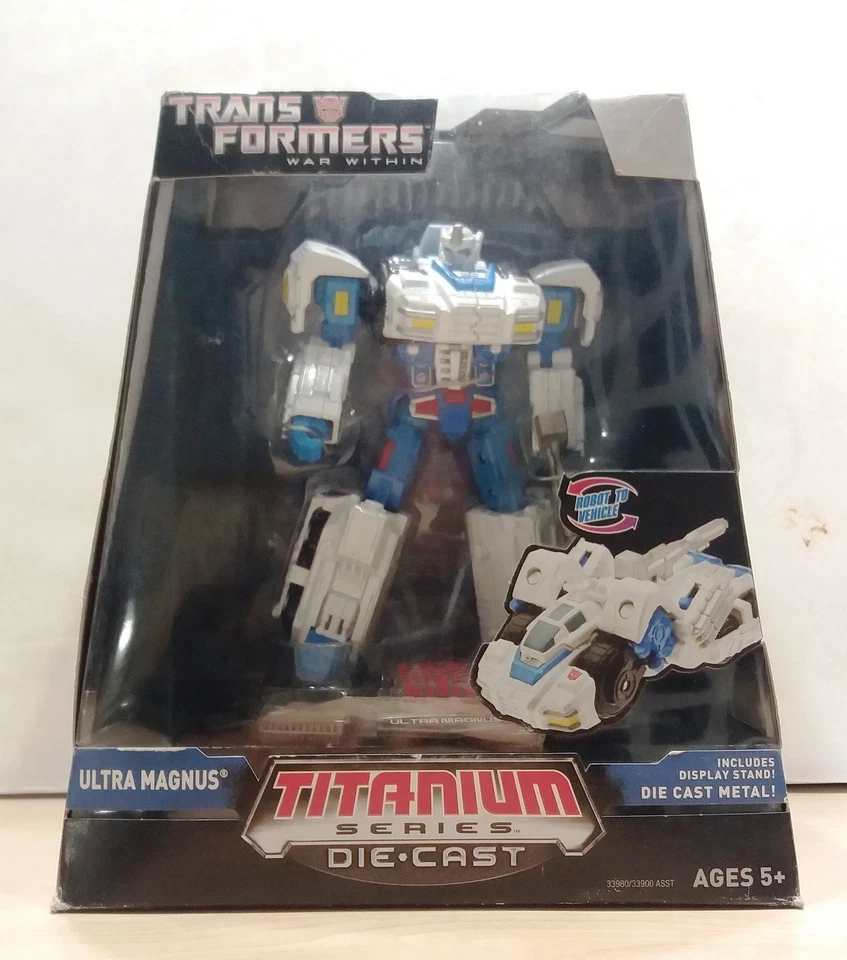 72749 Action Figure - TRANSFORMERS Titanium series - ULTRA MAGNUS - Hasbro - Immagine 3 di 4