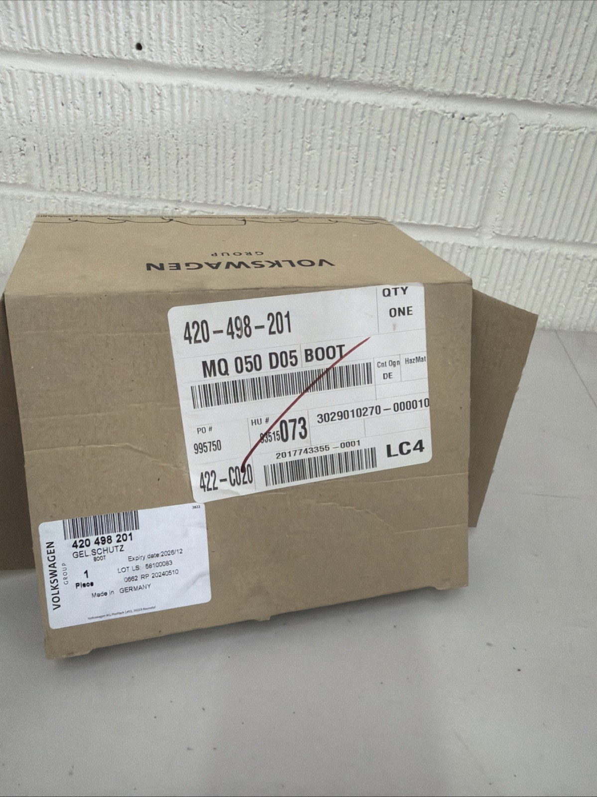 Audi R8 Inner Cv boots Set P/N 420498201