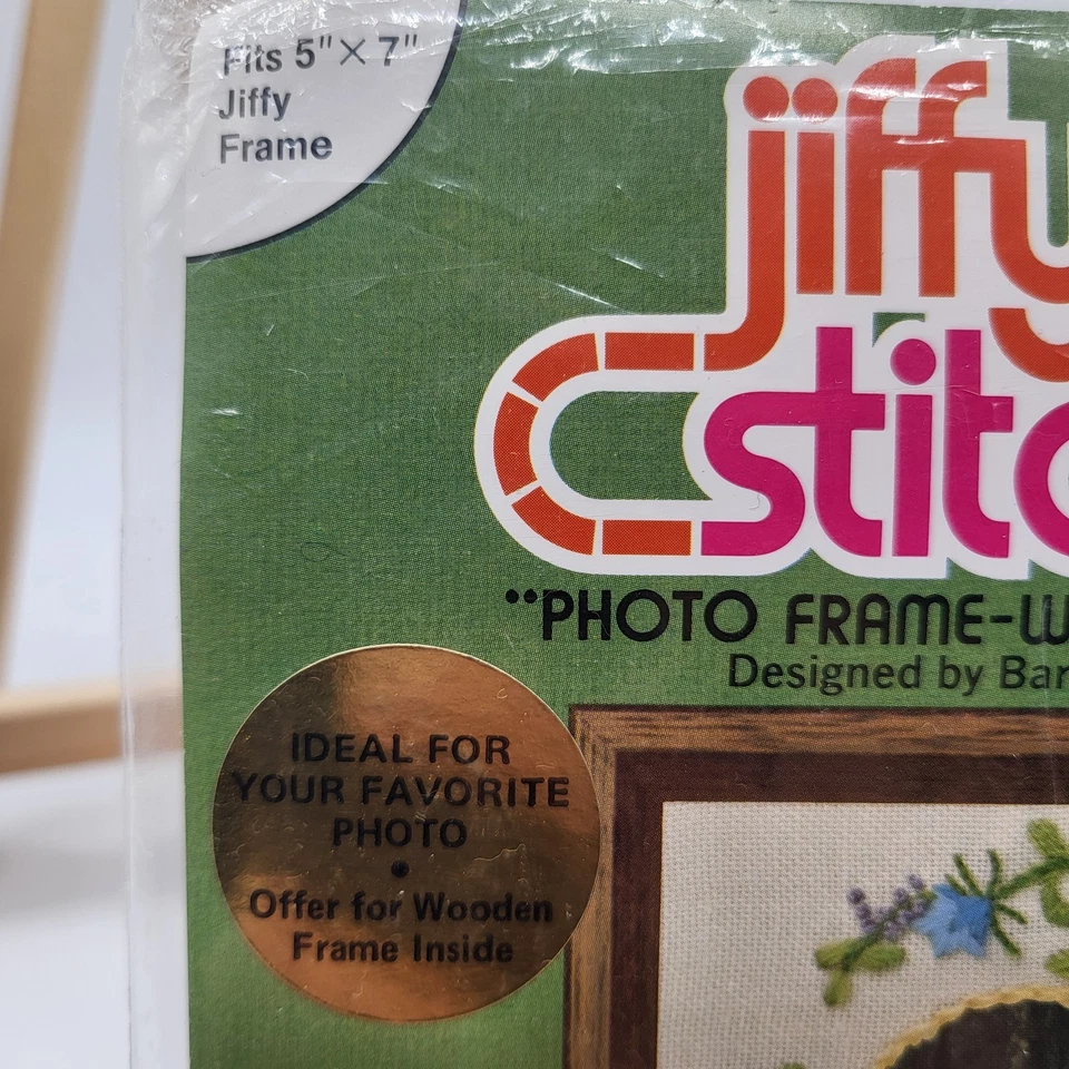 De Colección Años 70 Jiffy Stitchery Crewel Kit Bordado Marco de Fotos Margaritas Blancas EE. UU.  Foto 4 de 4