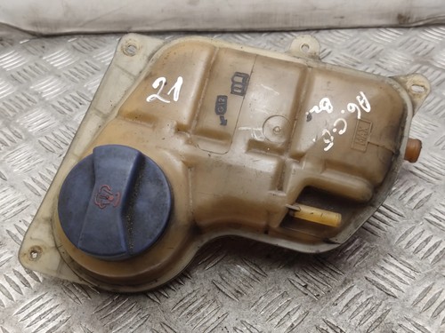 AUDI A6 4B2, C5 AUSGLEICHSBEHÄLTER KÜHLWASSER 8D0121403L 2.40 Petrol 17604682