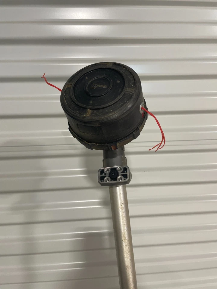 Milwaukee 49-16-2717 Quik-Lok String Trimmer Attachment With Power Head 3016-20 - Image 3 of 4