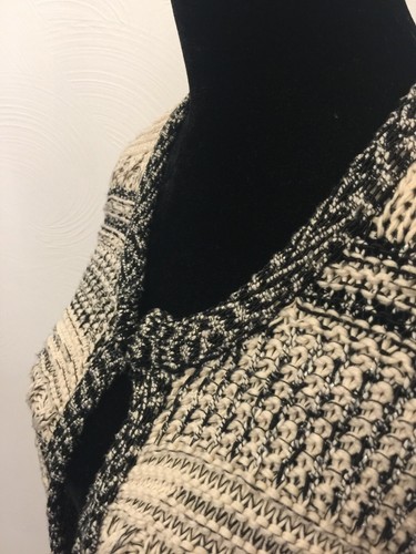 Chico's Damen Cardigan vorne offen Zopfmuster Größe 3 elfenbein schwarz metallic Baumwolle - Bild 3 von 9