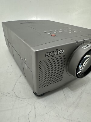 Sanyo PLC-XP21N Pro xtraX High Multimedia Projector 2500 Lumens | eBay