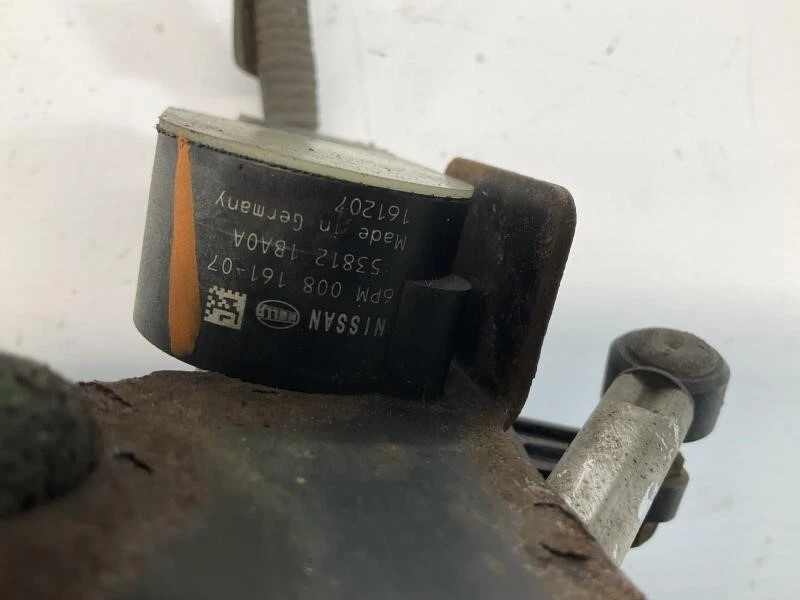 Sensor de nivel de altura trasero Q 09-17 Infiniti Q50 FX35 FX37 FX50 QX70 Foto 3 de 4