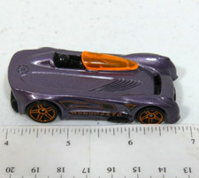 2013 Hot Wheels Monoposto Car Diecast Lavender Purple Orange X6999 Toy 2000