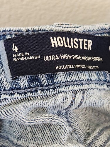 Hollister Ultra High-Rise Mom Short Medium Wash Blue Denim Size 4/27" Waist - Picture 2 of 10