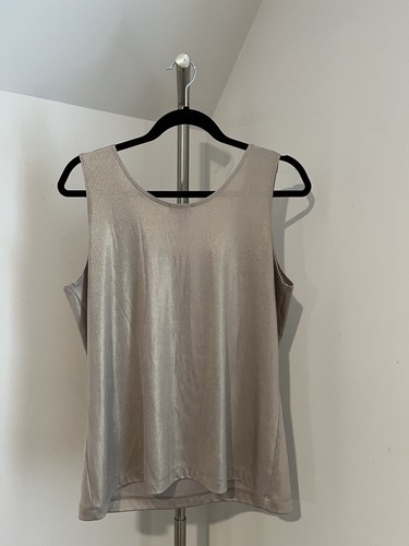 Chico’s Travelers Women Gold Shimmer Tank Top Sleeveless Shell Stretch 2 - Picture 4 of 4
