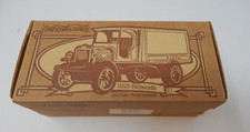 New 1/35 scale Ertl 1925 Kenworth Zenith Delivery Truck-Bank