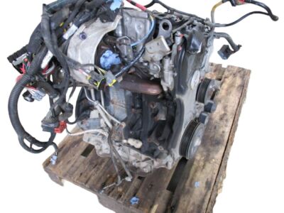 Motor (Diesel) Engine M9R815 für RENAULT  LAGUNA III GRANDTOUR (KT0/1) 820107053