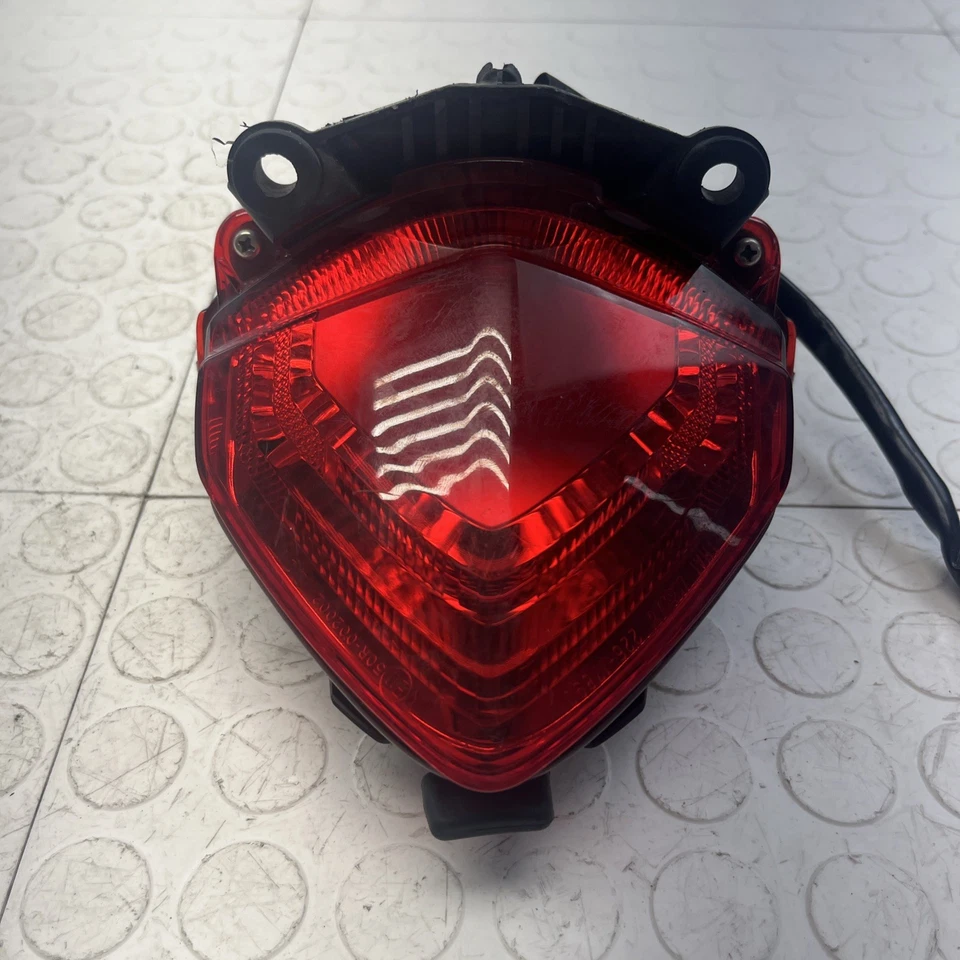 2015 HONDA CB500F REAR TAIL LIGHT TAILLIGHT BULB AND HOUSING OEM - Image 2 of 4
