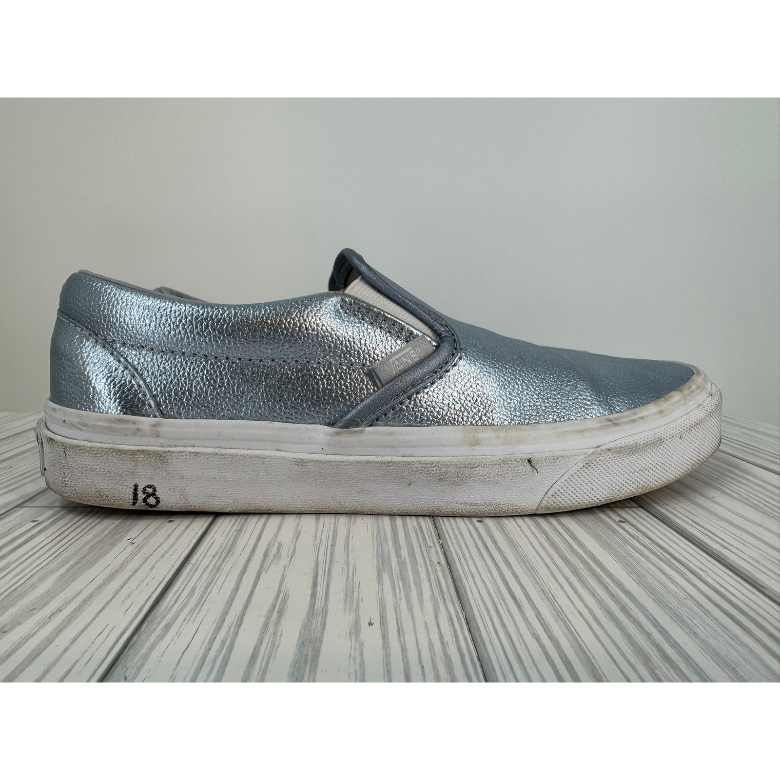Vans Slip On Low Top Women's Shoes Size 7.5 Metallic Silver Blue Casual Sneakers thumbnail 3