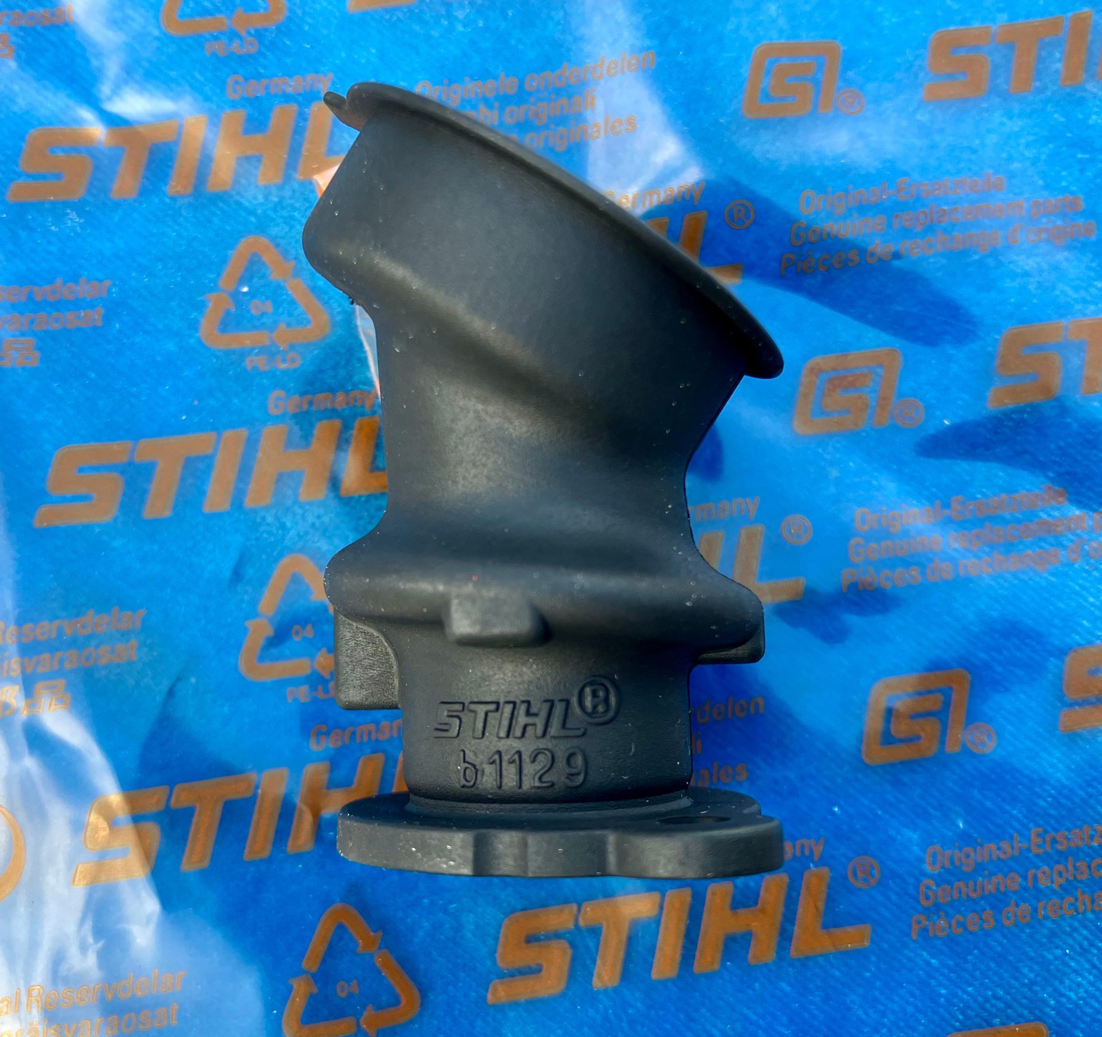 Collettore Aspirazione Originale STIHL 1129-141-2200 Per 020T MS200 MS200T B65