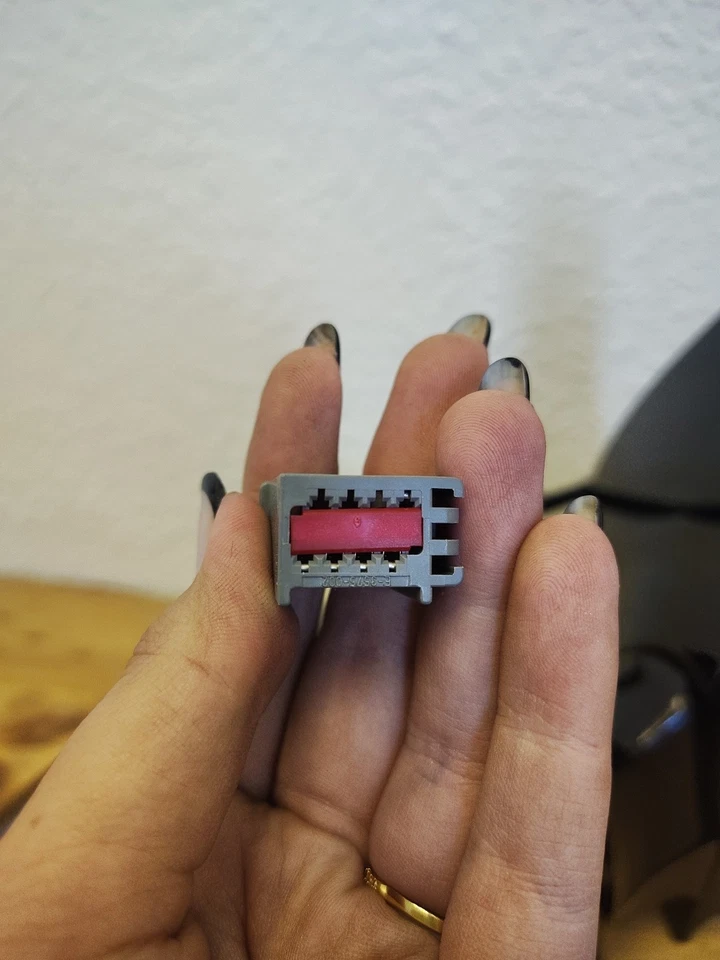 Driver Side Power Mirror For 01-02 Ford Windstar - Image 3 of 4