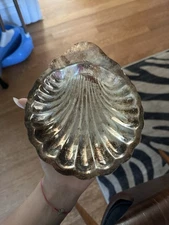W.M Rogers Silver Plate Sea Shell Serving Soap Dish Footed Victorian Beach Vtg