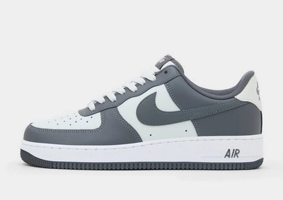 Nike Air Force 1 '07 Herrenschuhe in Grau