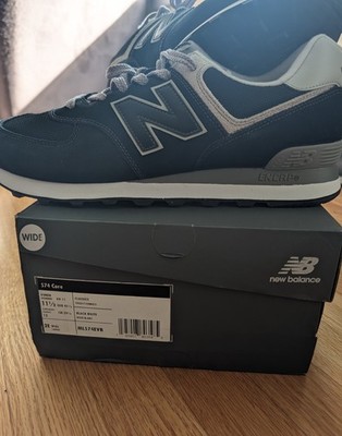Men's New Balance 574 Core Classic. Black/White. Size 11.5 2E