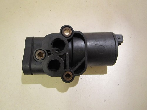078133455A Audi a4 1997.y válvula de control de ralentí - Imagen 4 de 4