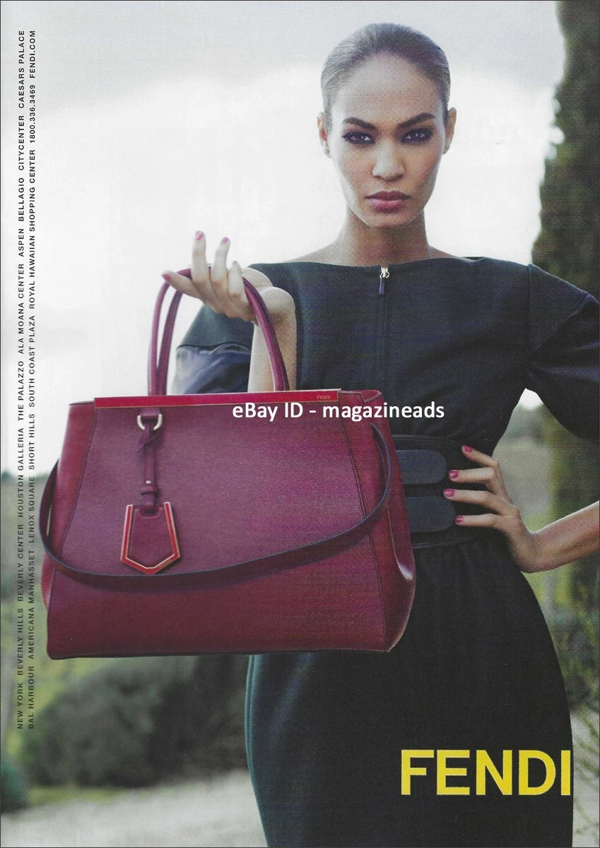 FENDI 1 PAGINA STAMPA ANNUNCIO autunno 2012 JOAN SMALLS bella donna KARL LAGERFELD