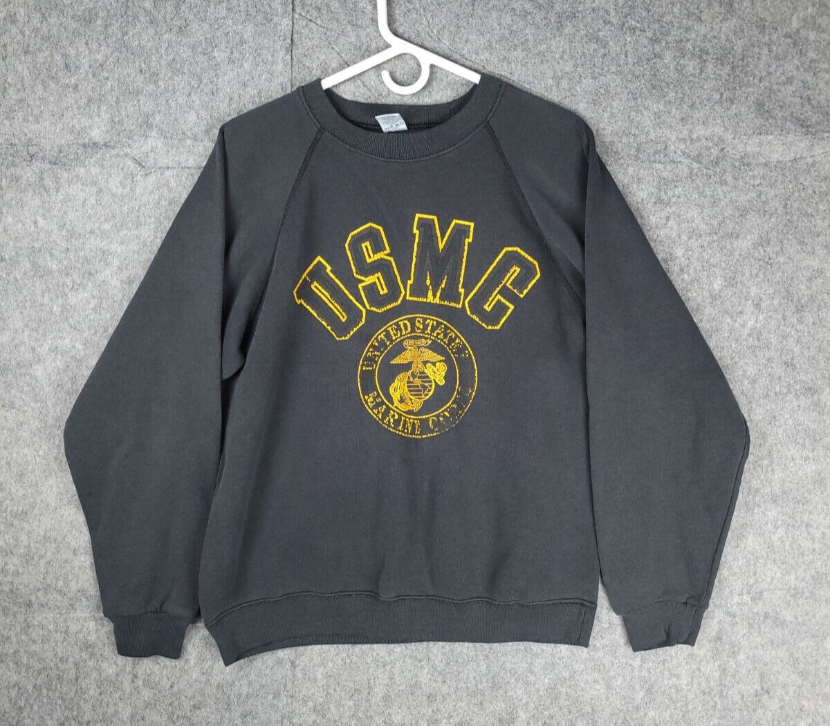 90s U.S.M.C Black Sweatshirt VTG SOFFE 90s U.S.M.C Black Sweatshirt VTG SOFFE