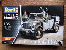 Revell 03339 1:35th Scale Legends Glory Einheits-PKW 4 ,NEW SEALED BOX