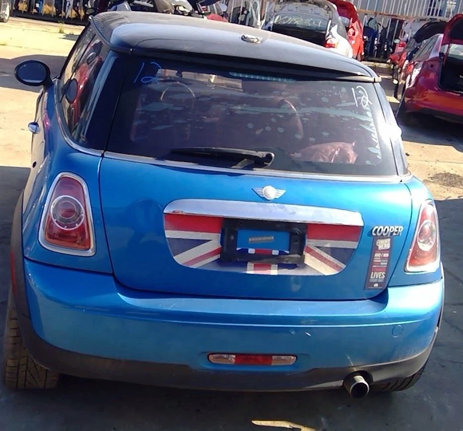 Windshield Washer Reservoir Convertible 07-15 MINI COOPER 2343899 - Image 4 of 4