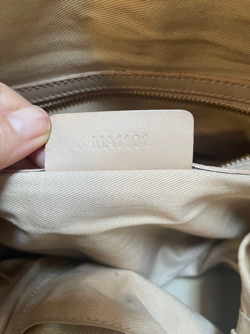 GIVENCHY 2-way Nightingale leather bag Luxury designer Parisian chic / practical thumbnail 7