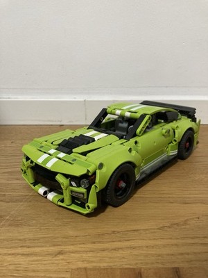 LEGO TECHNIC: Ford Mustang Shelby GT500 (42138)