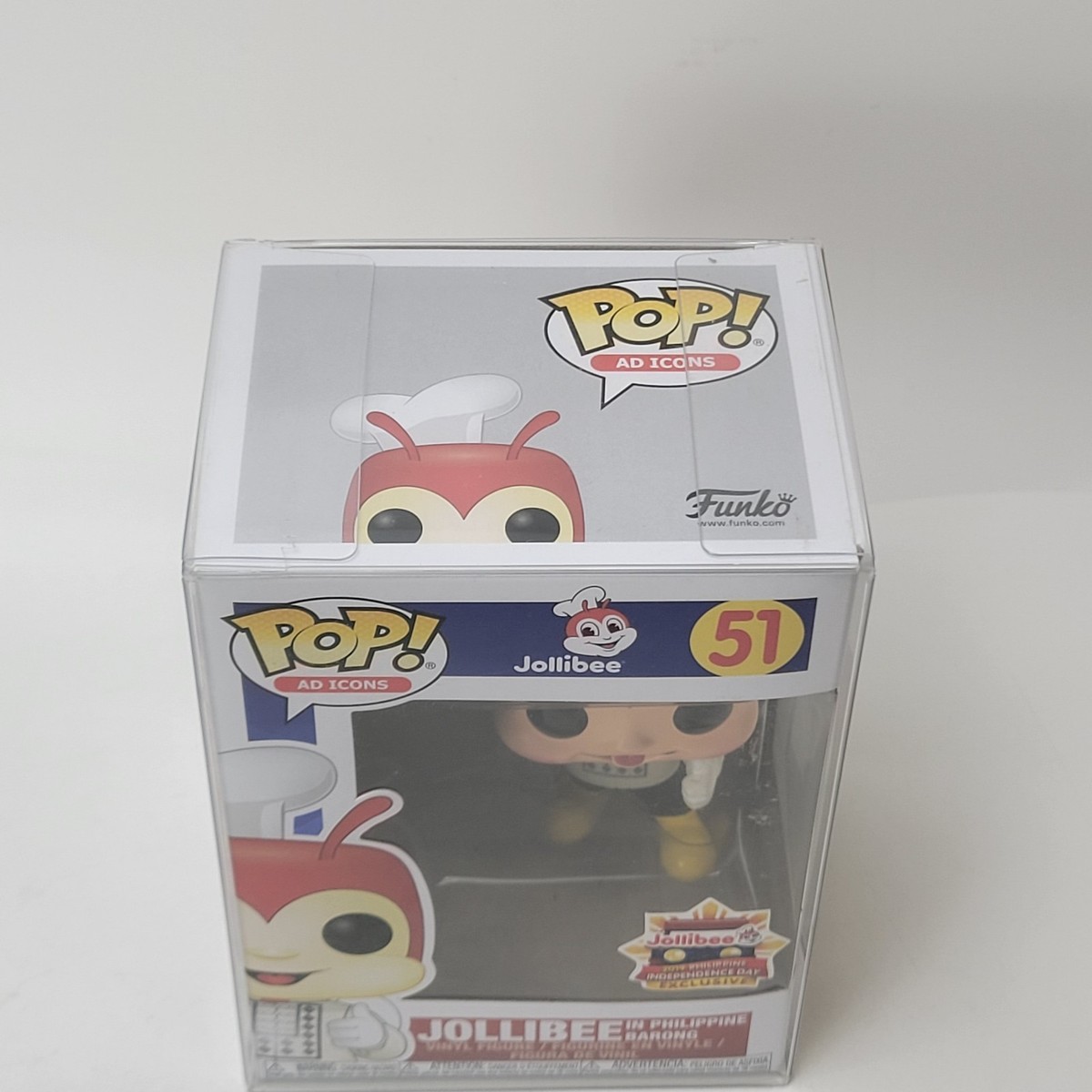 Funko Pop! Vinyl: Ad Icons - Jollibee in Philippine Barong Funko Pop! Vinyl: Ad Icons - Jollibee in Philippine Barong