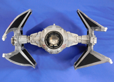 STAR WARS 30TH ELITE TIE INTERCEPTOR WITH PILOT 2003 COMPLETE | eBay