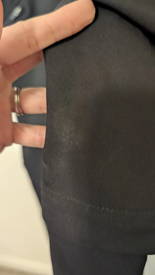 Pantalones convertibles de ciclismo Showers Pass para mujer negros con cremallera talla pequeña Foto 2 de 4