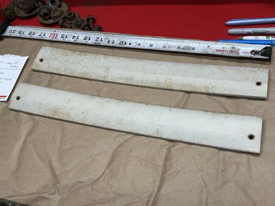 73-87 Chevrolet C-10 K5 K10 GMC carrocería cuadrada techo metal moldura par corto Foto 4 de 4