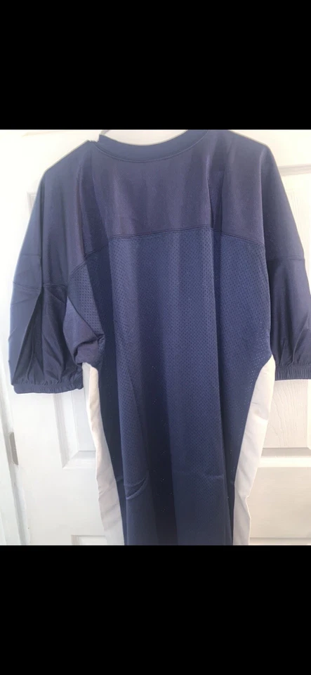 Adams 足球球衣,尺寸 2-XL — 第 2/4 张图片