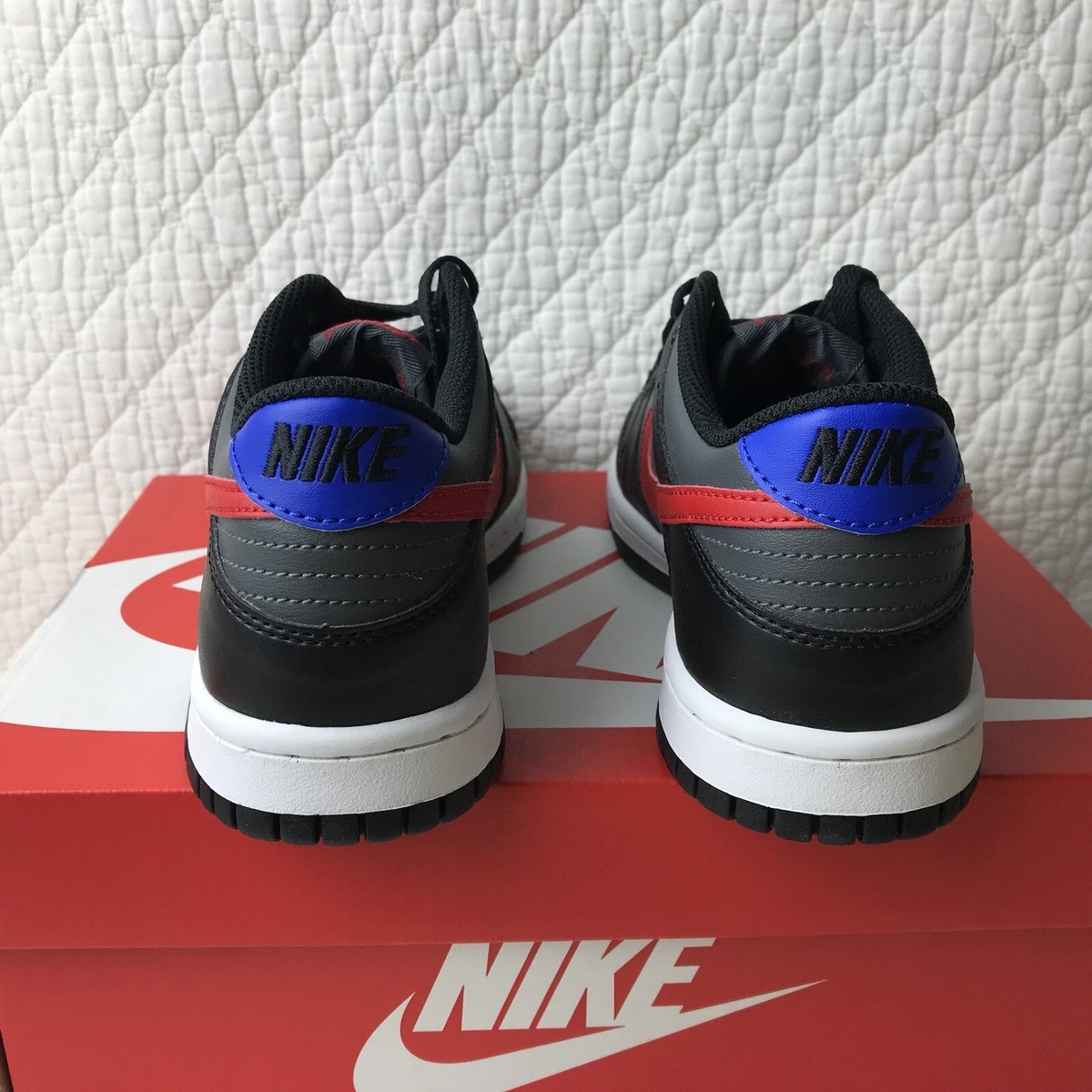 Nike Dunk Low GS Shoes Big Kids SZ 7Y Black/University Red FV0373