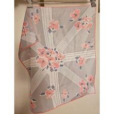 Vera Neumann 20" Square 60s/70s Ladies Scarf