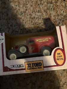 Ertl 1931 Ford Delivery Truck Bank 1:34 Diecast Metal Anheuser-Busch Red