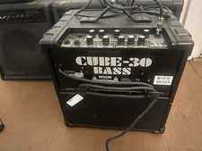 Roland Cube-30 Bass 30W Solid State Combo Amp 1x Speaker 8 Ohm CB-30