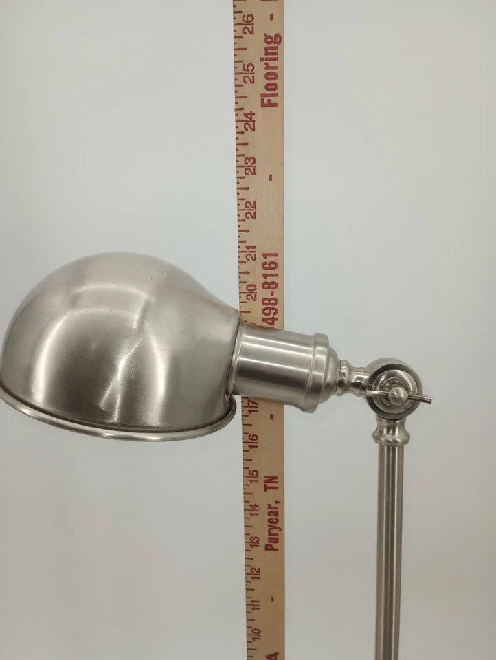 Lámpara ajustable de cuello de cisne de metal plateado Hobby Work lámpara de piano sin marca Foto 2 de 4