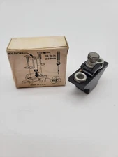 Allen-Bradley W33 Overload Thermal Heater Relay Element	1.82A Type W NOS Black